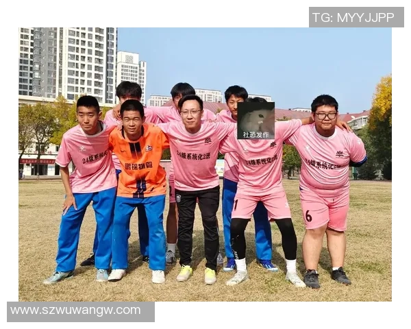 揭秘足球明星社交恐惧症背后的真实故事与心理挑战